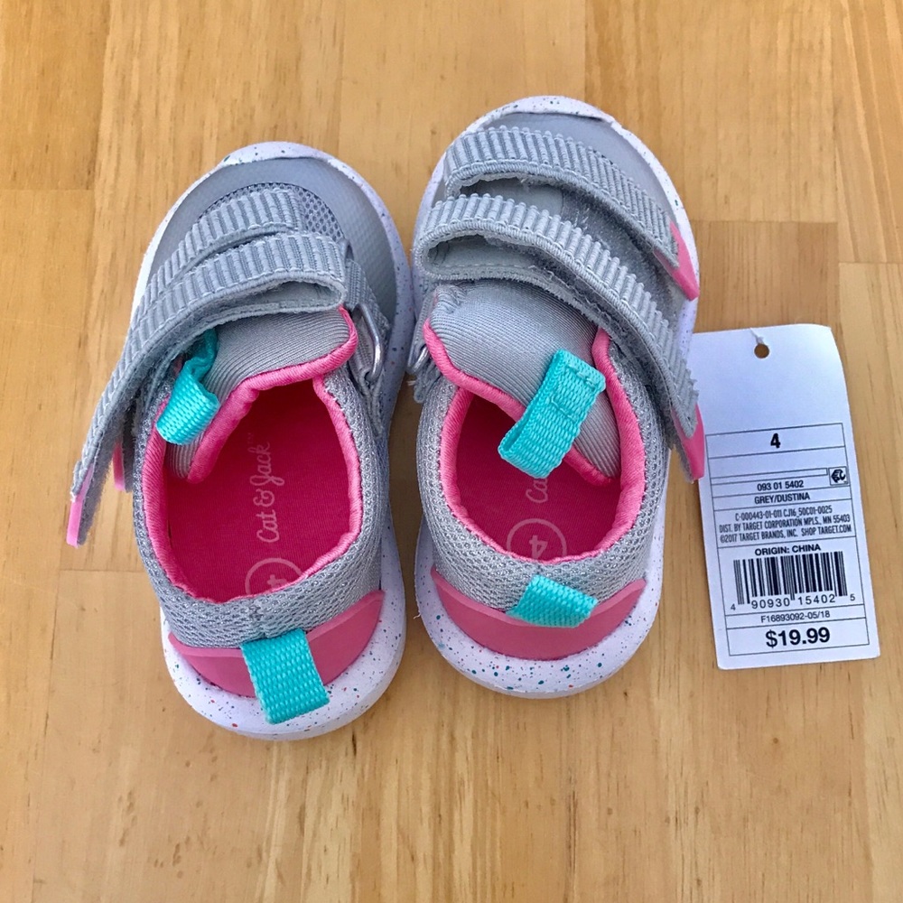 Cat and Jack toddler tennis shoes